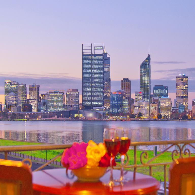 The Peninsula Riverside Serviced Apartments Perth Eksteriør billede