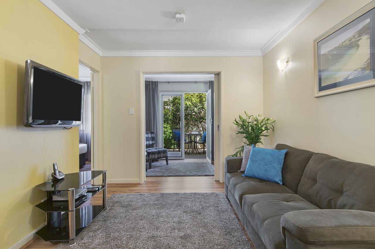 The Peninsula Riverside Serviced Apartments Perth Eksteriør billede
