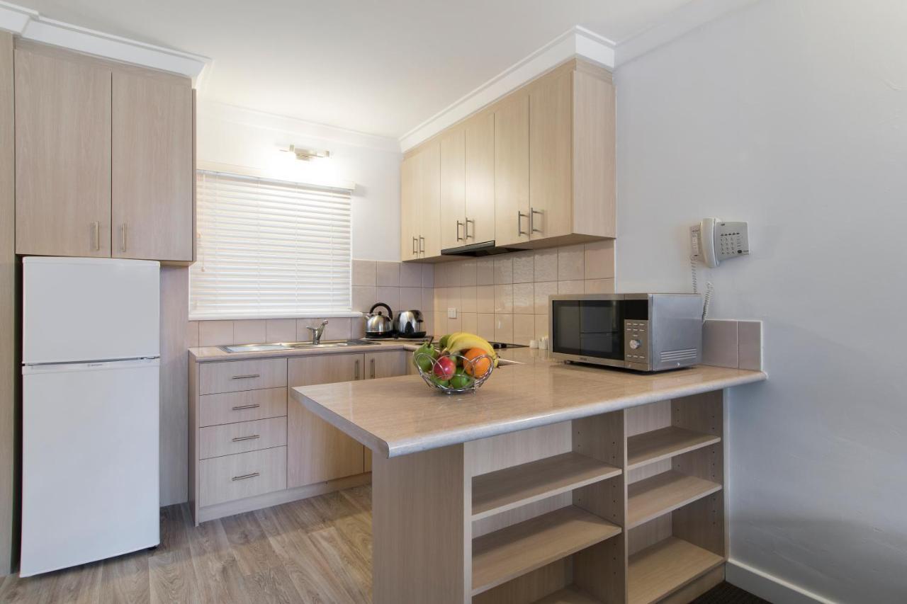 The Peninsula Riverside Serviced Apartments Perth Eksteriør billede