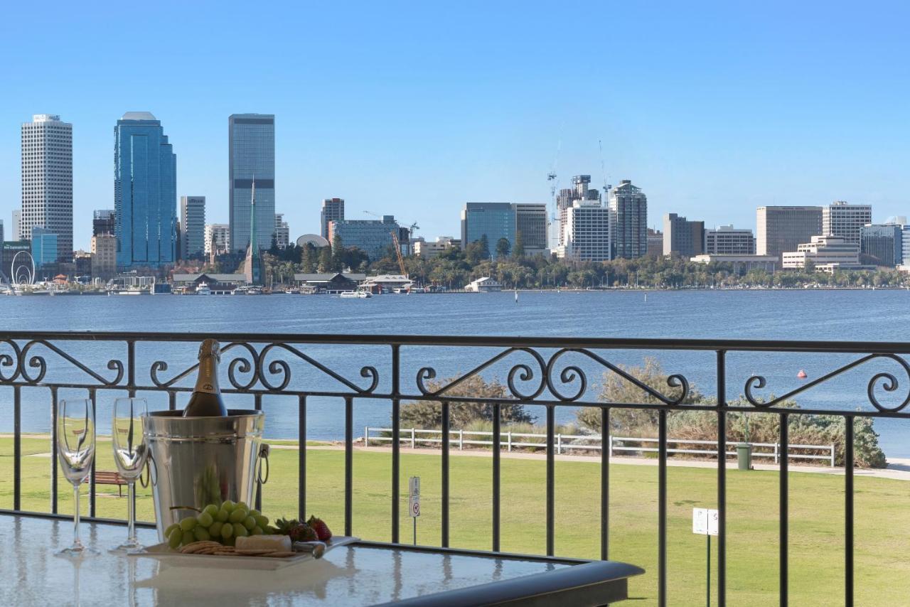 The Peninsula Riverside Serviced Apartments Perth Eksteriør billede