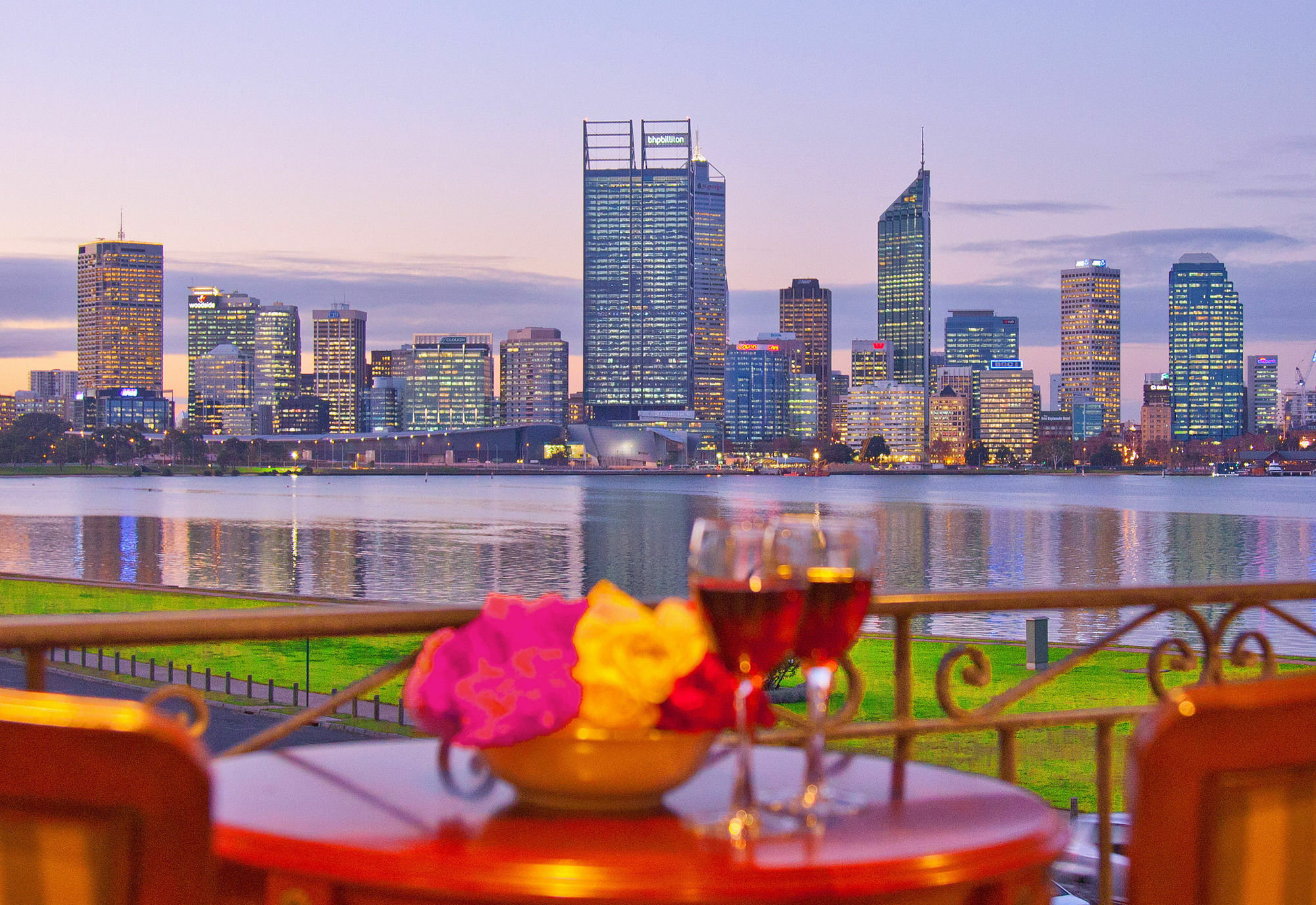 The Peninsula Riverside Serviced Apartments Perth Eksteriør billede