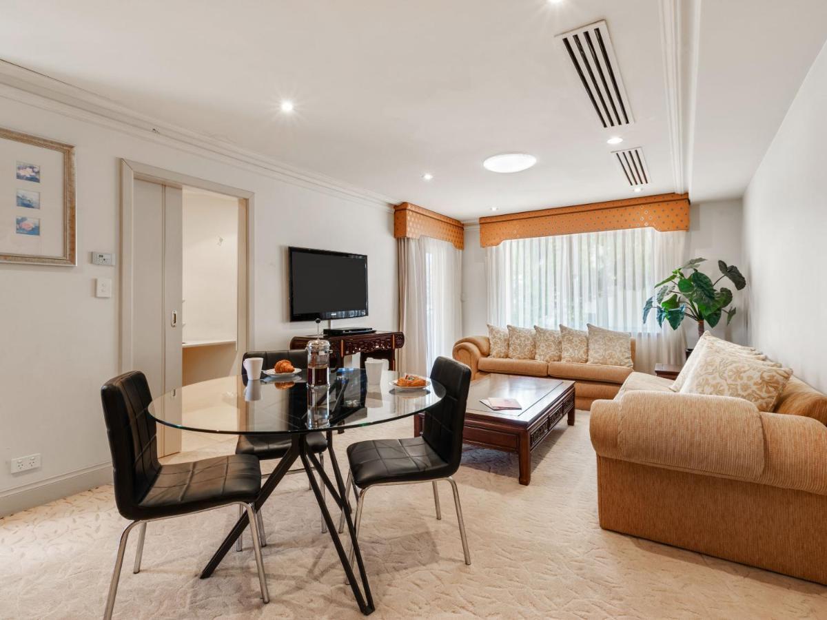 The Peninsula Riverside Serviced Apartments Perth Eksteriør billede