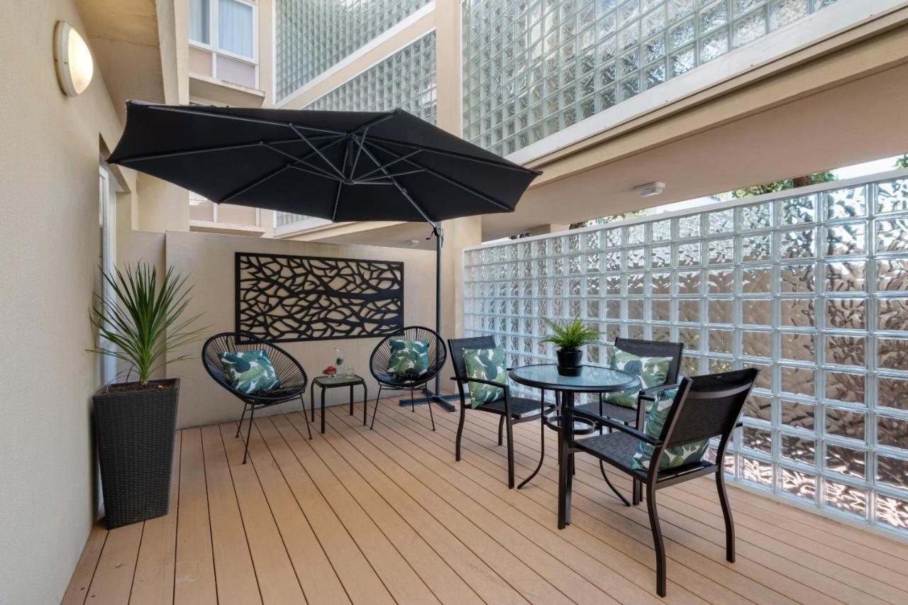 The Peninsula Riverside Serviced Apartments Perth Eksteriør billede